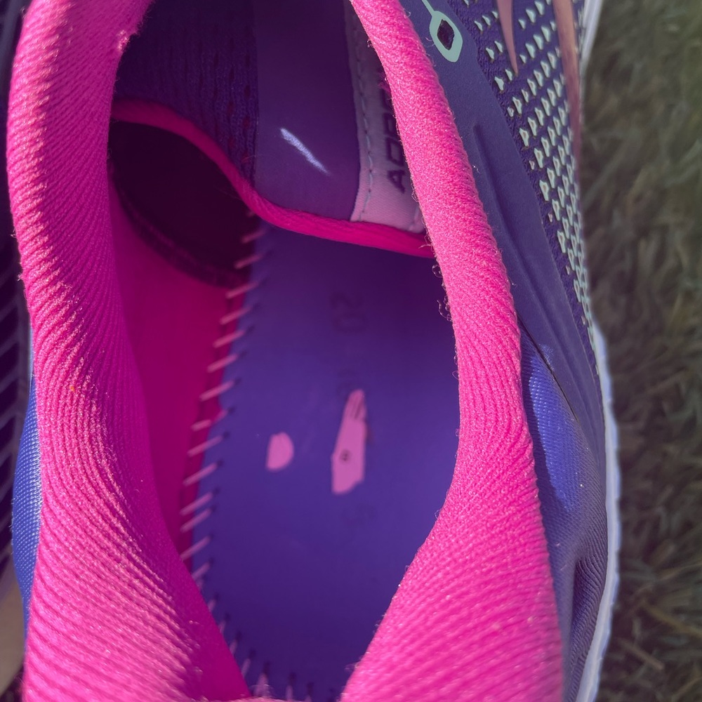 Women’s Brooks Adrenaline GTS 22 Running shoes sz 10.5 - Picture 7 of 8